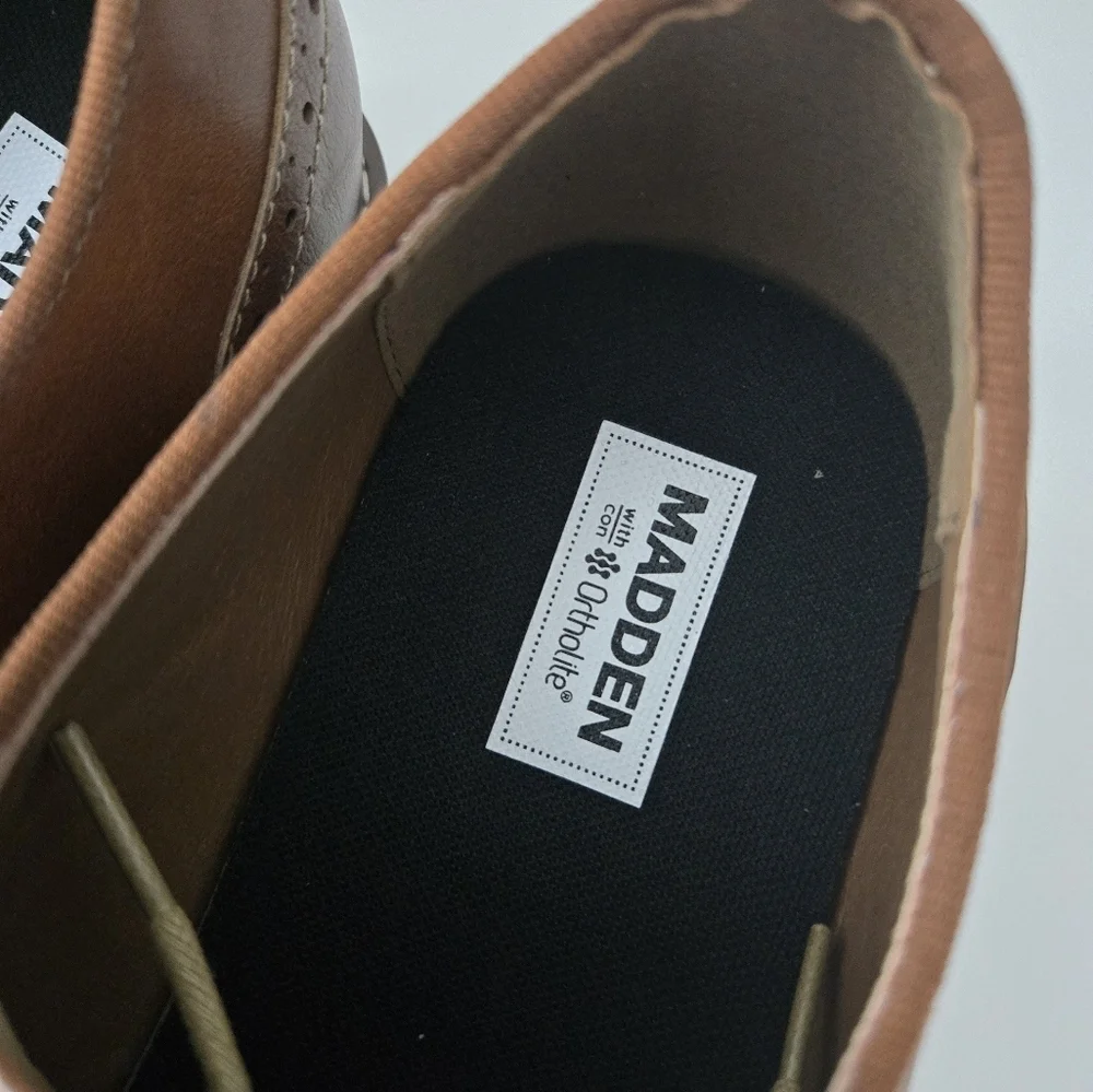 Madden Men's Alk Oxford Dress Shoes. Cognac. Size 8.5. New.Men's Madden Perfora